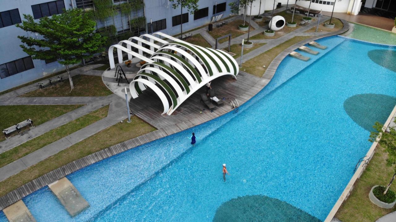 No.8 The Cube @ Puchong Skypod Residence Dış mekan fotoğraf